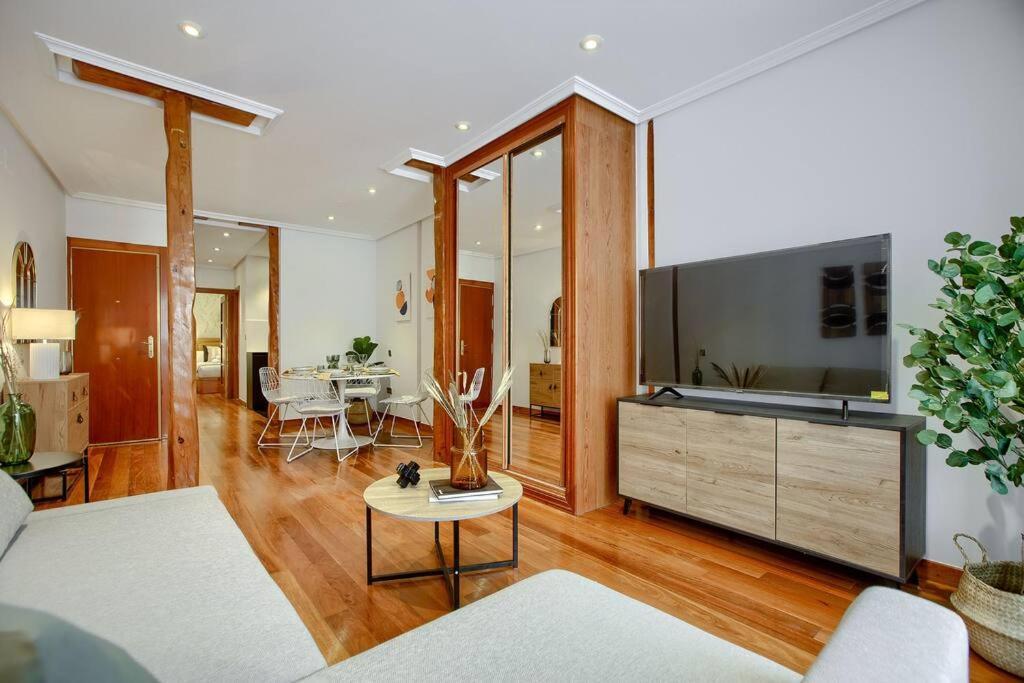In The Center Of Madrid-comenda-1-i Apartment Madrid