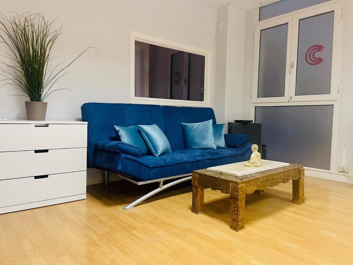 Punta Me Beautiful In Downtown Apartment Madrid