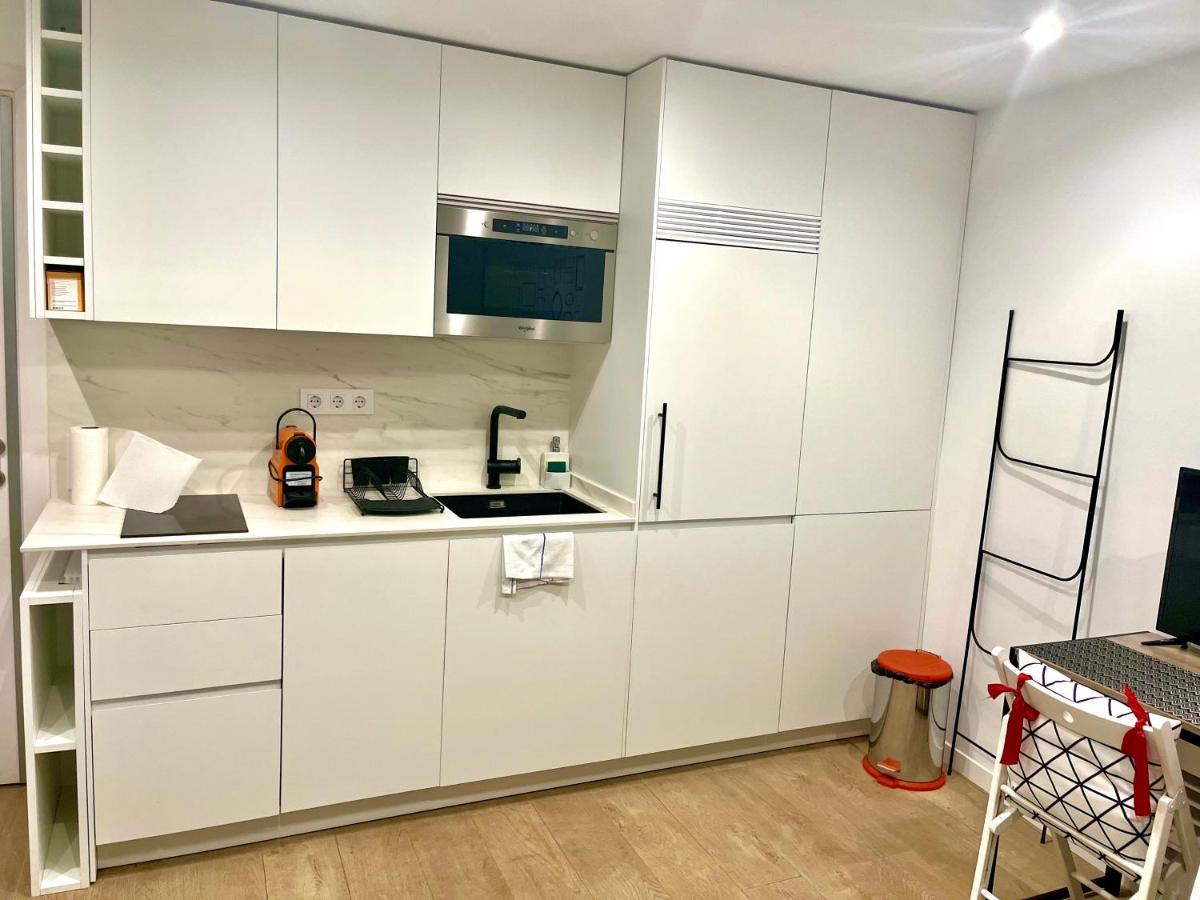 Apartment Tesoro Calle, Precioso Estudio Super Equipado Dos En Malasana Madrid