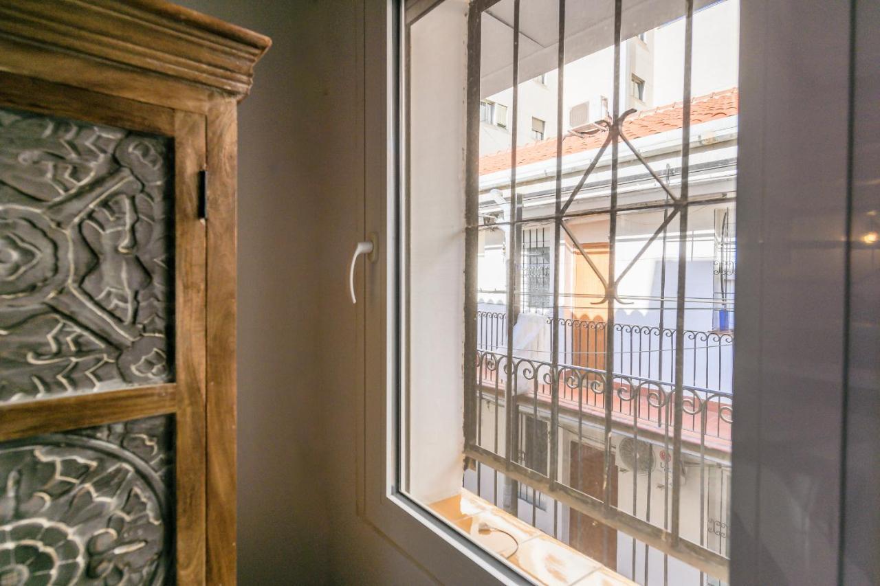Encantadora Buhardilla Temporal Duplex En El Corazon De Sgv51 Apartamento Madri