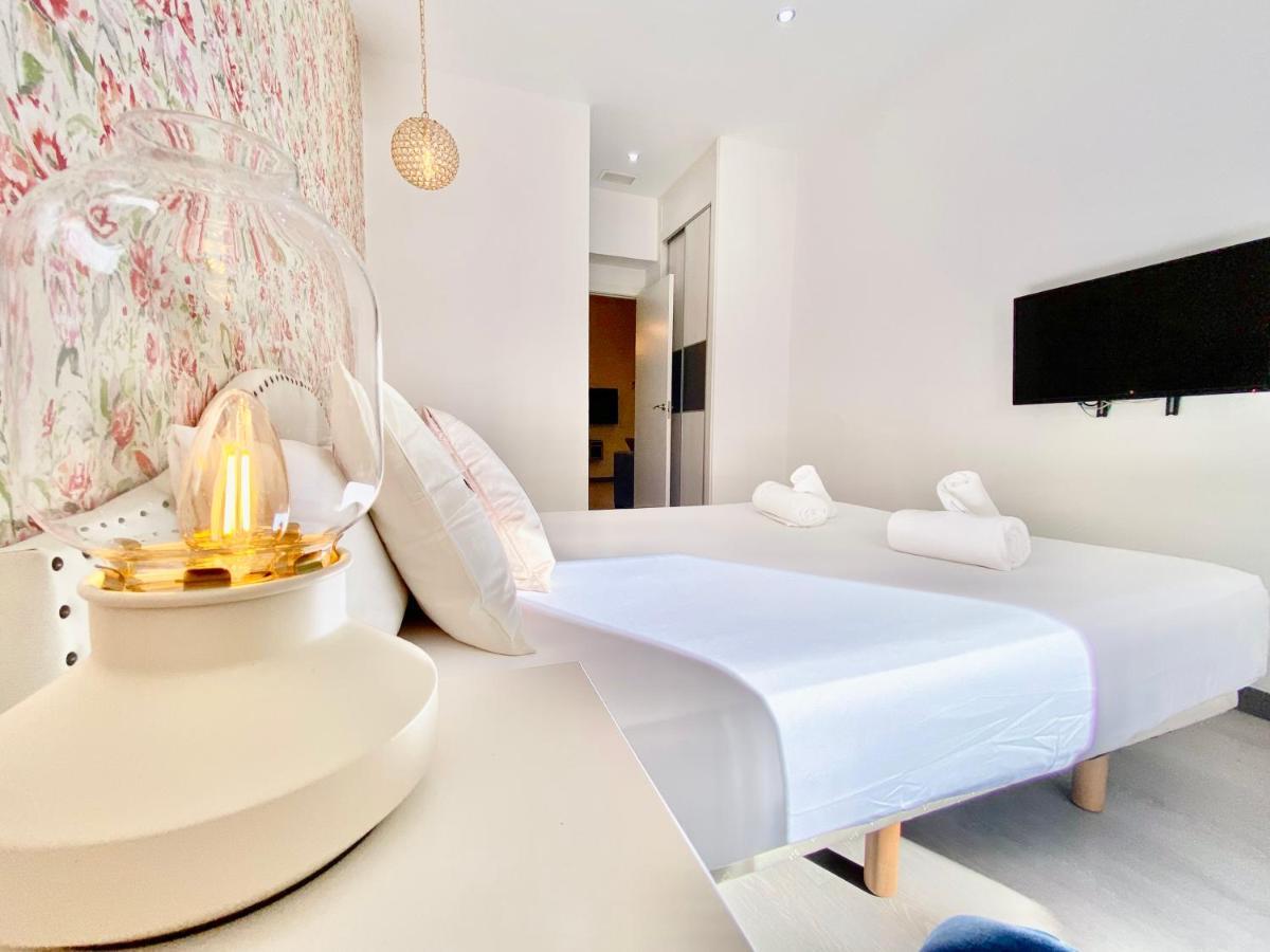 Charming Puerta Del Sol Center - 6 Bedrooms Appartamento Madrid