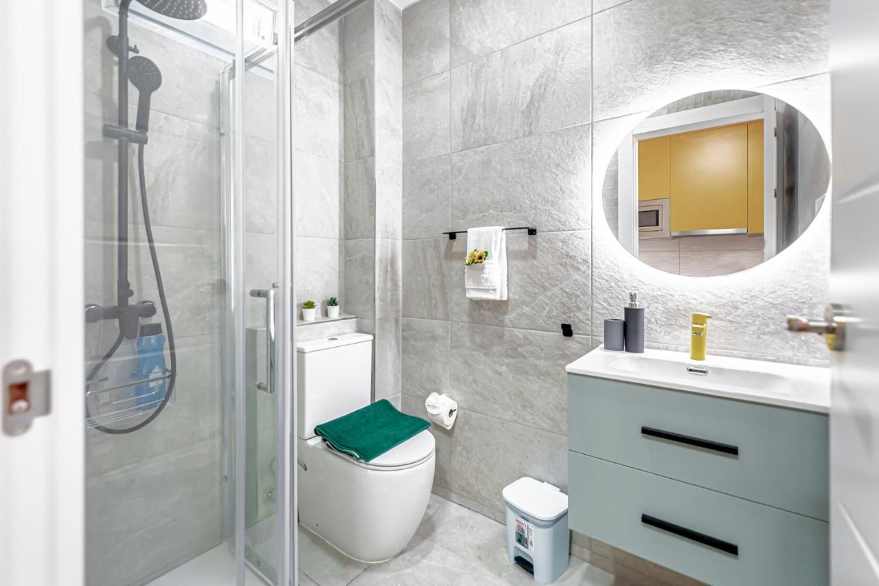 Moderno Cerca Santiago Bernabeu- Azca Appartement Madrid