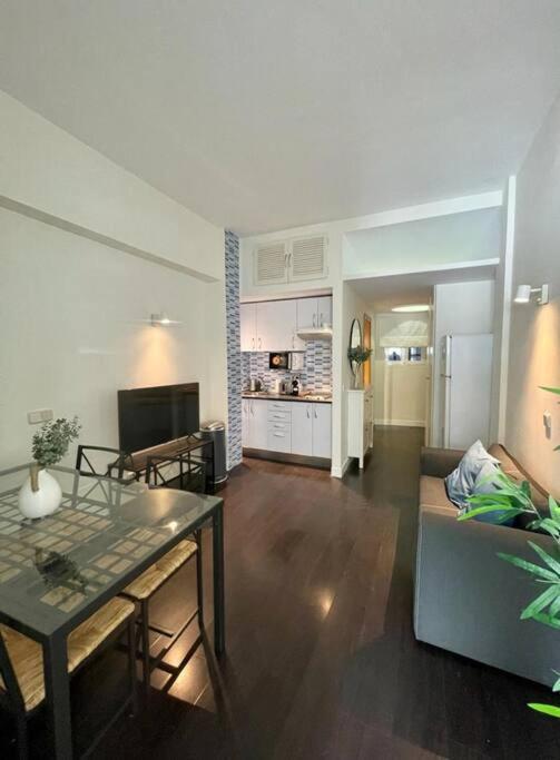 New Apt 1hab 3pax En Plena Plaza De Chueca Apartamento Madri