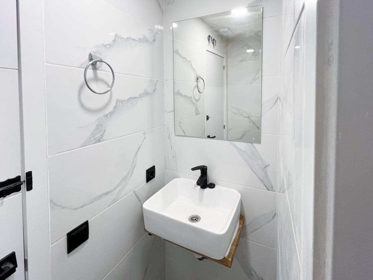 Multi Lavapies Albergue