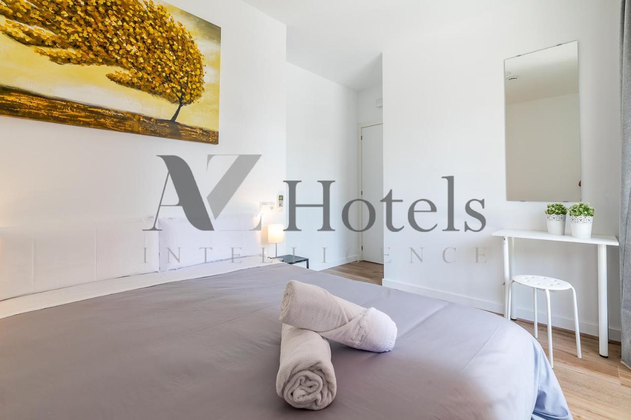 Ayz Joaquin Pol - Auto Check-in Hotel 3*