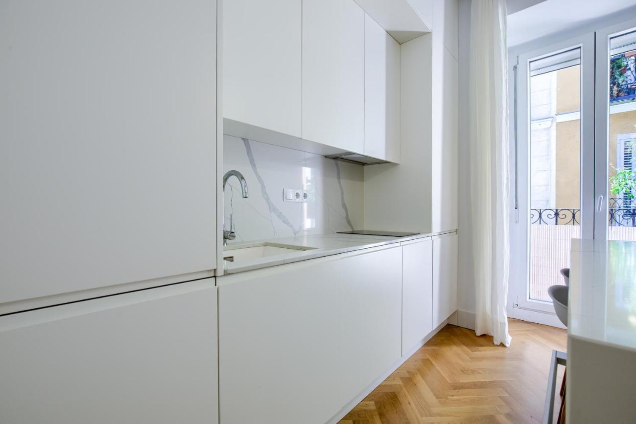 Charming Lavapies Center Apartment Madrid