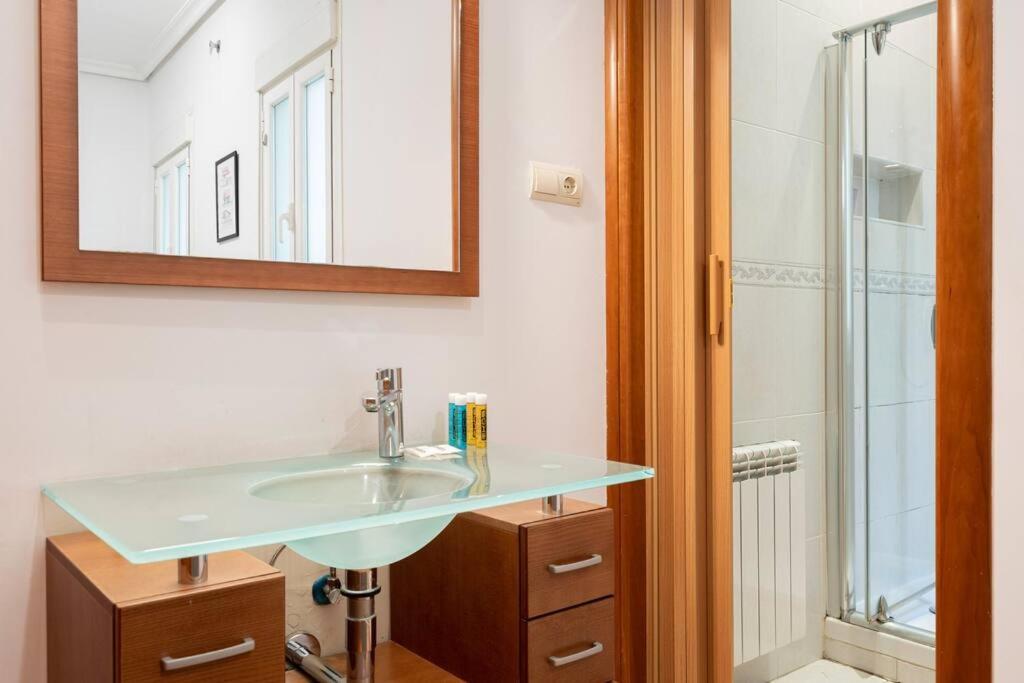 Flat In Barrio De Letras / Cervantes20 *