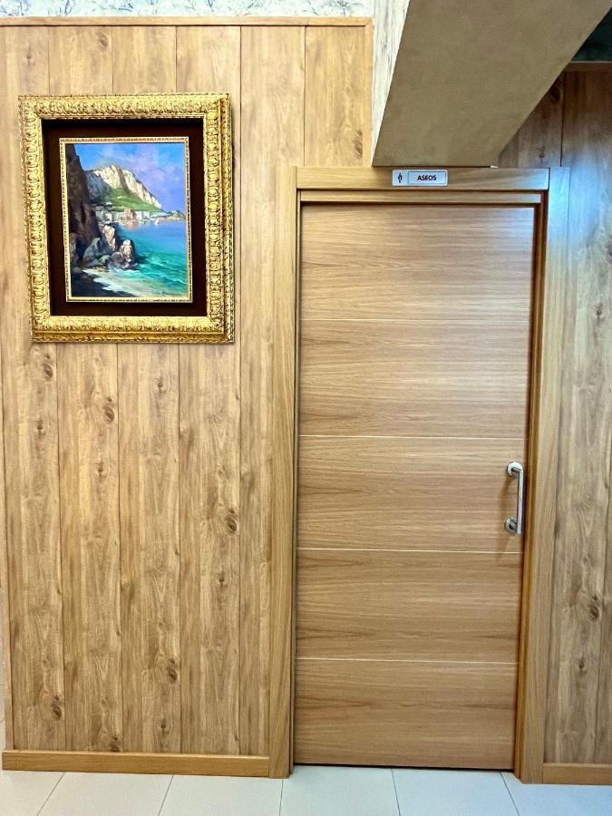 Hostal Velvet *