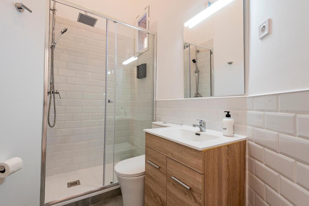 Apartamento 1 Min Metro A Pie, 4km De Sol, Centro De C *