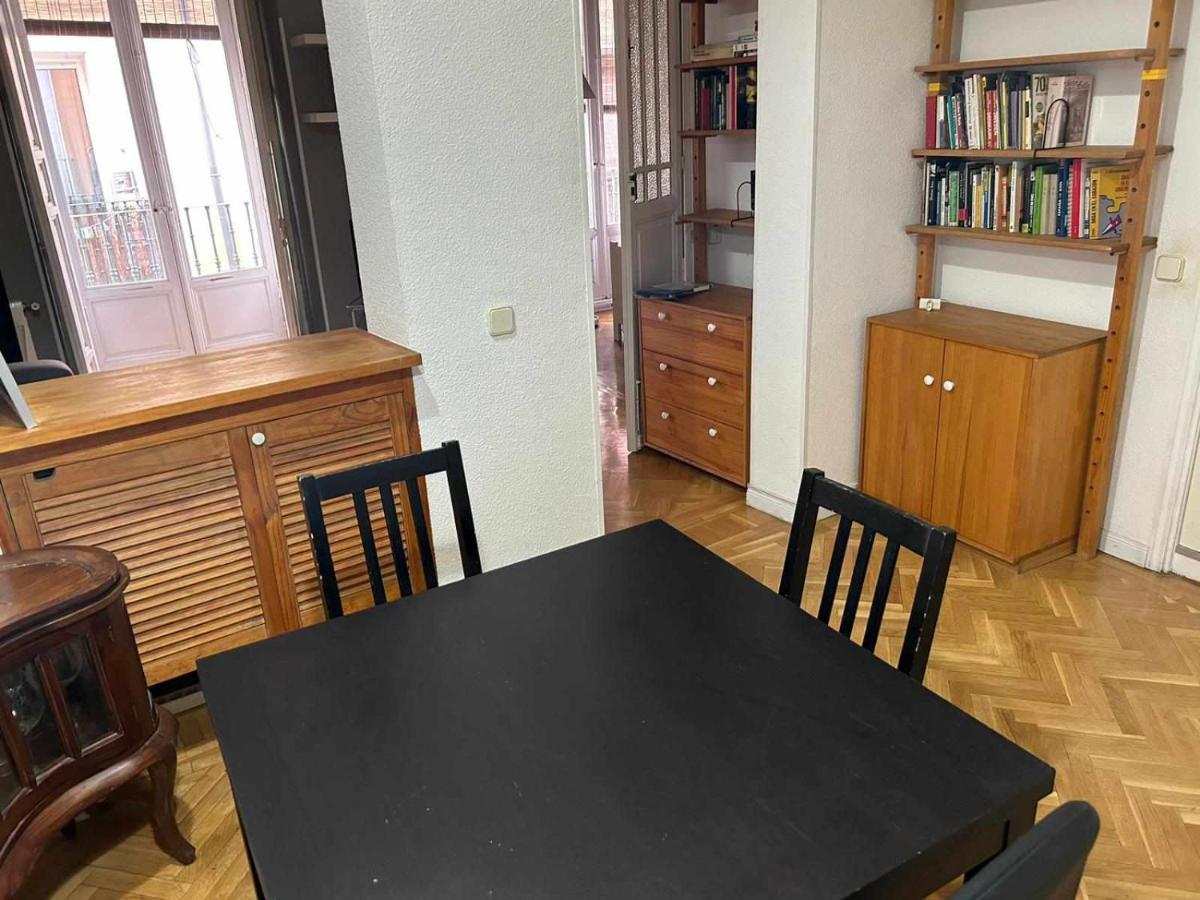 Fabulosa Estancia En Cortes Apartamento Madrid