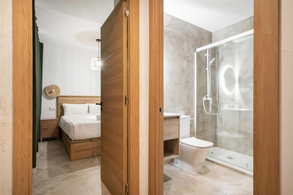 Apartment Flat In Lavapies At Street Level S23a Madrid