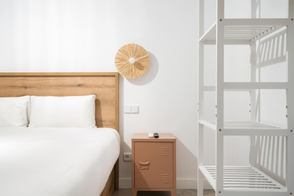 Flat In Lavapies At Street Level S23a Apartment *