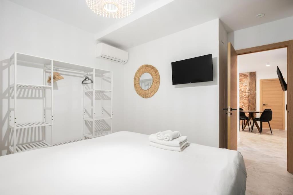 Flat In Lavapies At Street Level S23a Apartment Madrid