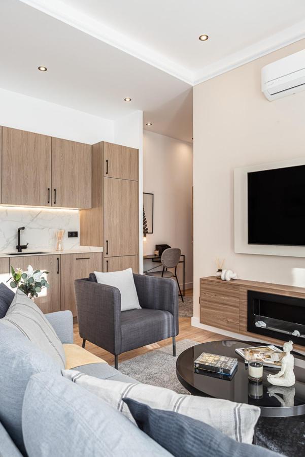 Exyca Embajadores Appartement *