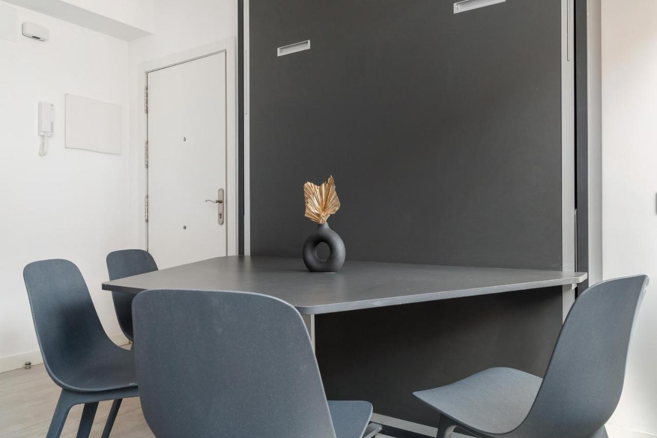 Apartment Reformados En Rio Madrid
