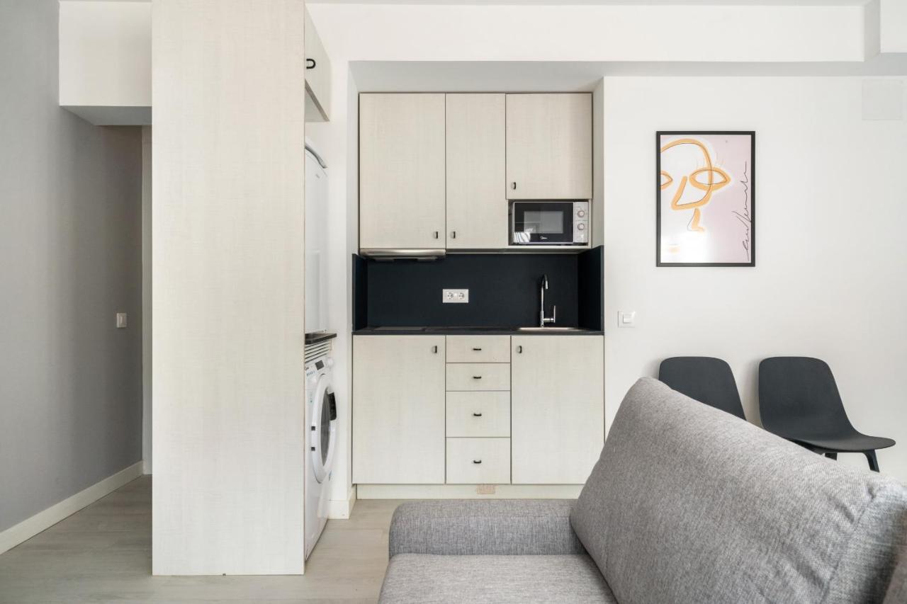 Apartment Reformados En Rio Madrid