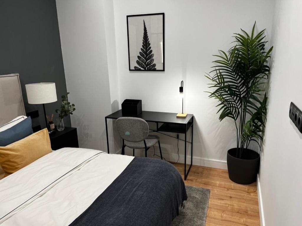 Exyca Embajadores Appartement