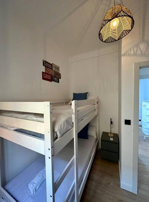 Nuevo Apt De Diseno 7pax En Centro/la Latina Appartement *