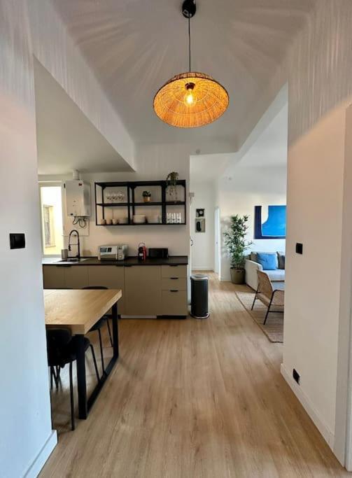 Nuevo Apt De Diseno 7pax En Centro/la Latina Appartement