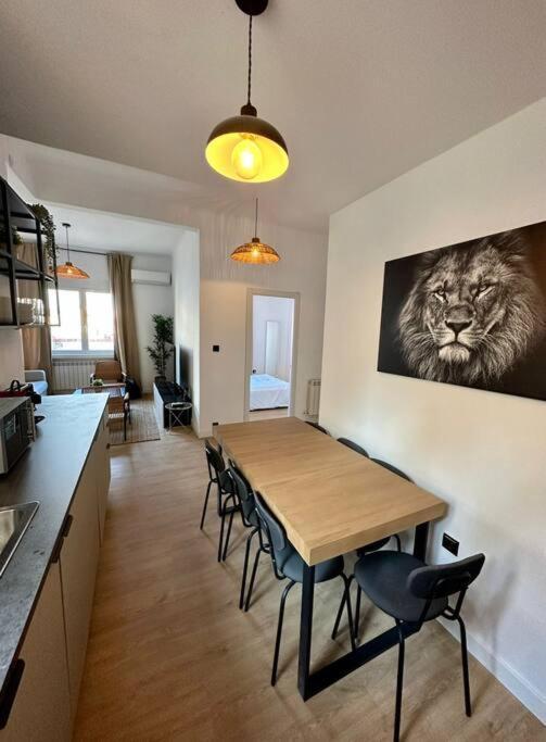 Nuevo Apt De Diseno 7pax En Centro/la Latina Appartement Madrid