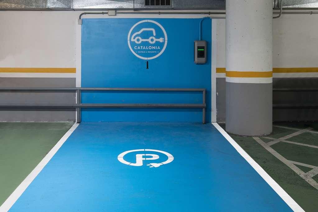 Catalonia El Retiro Hotel 4*