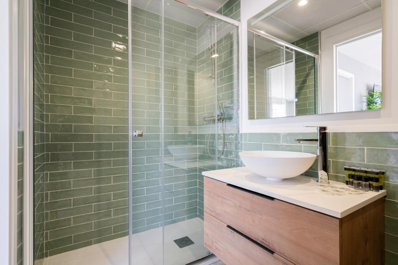 Atico Reformado En Rio Appartement Madrid