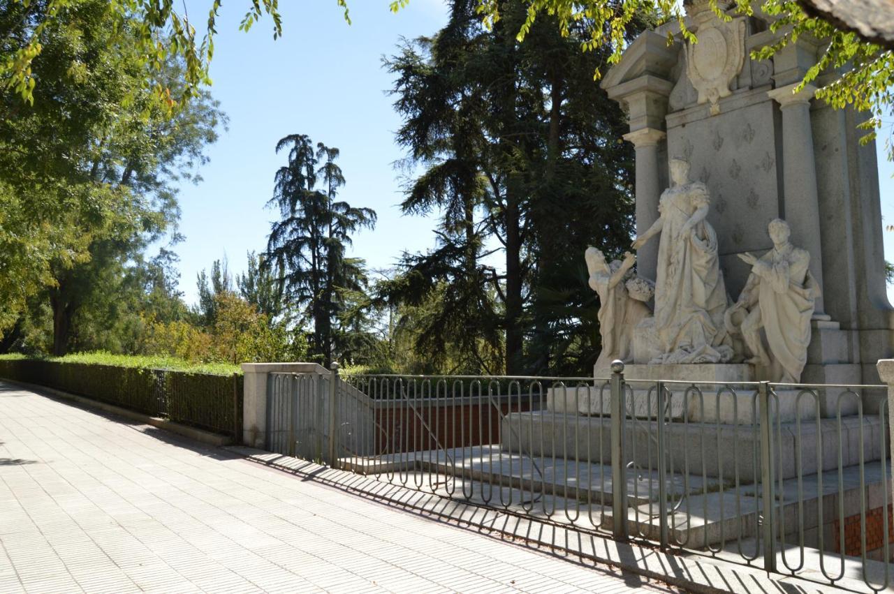 Auberge de jeunesse Debod *