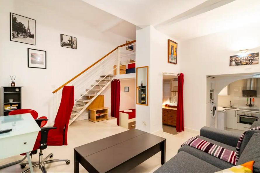Apartamento El Pasaje De Montesa Madrid