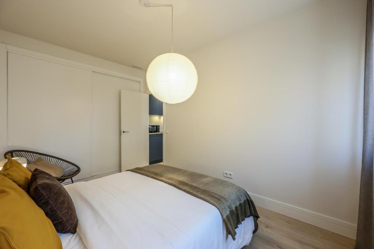 Amazinn Places Palacio Real Appartement *