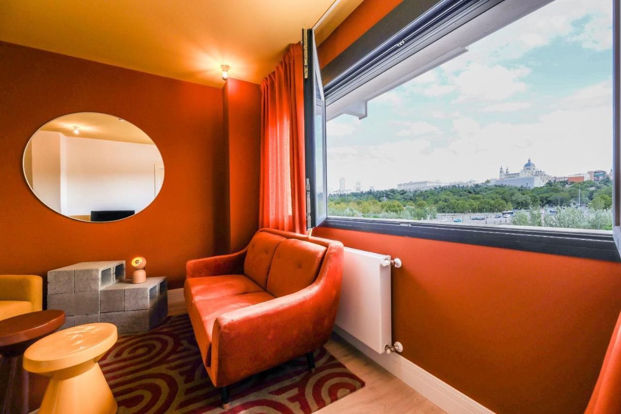 Amazinn Places Palacio Real Appartement