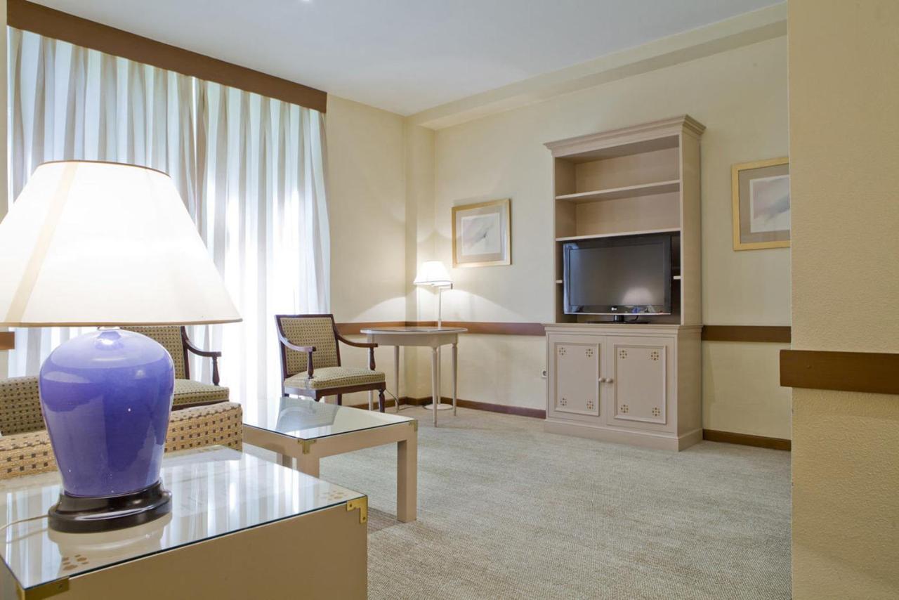 Aparthotel Espahotel Plaza Basilica