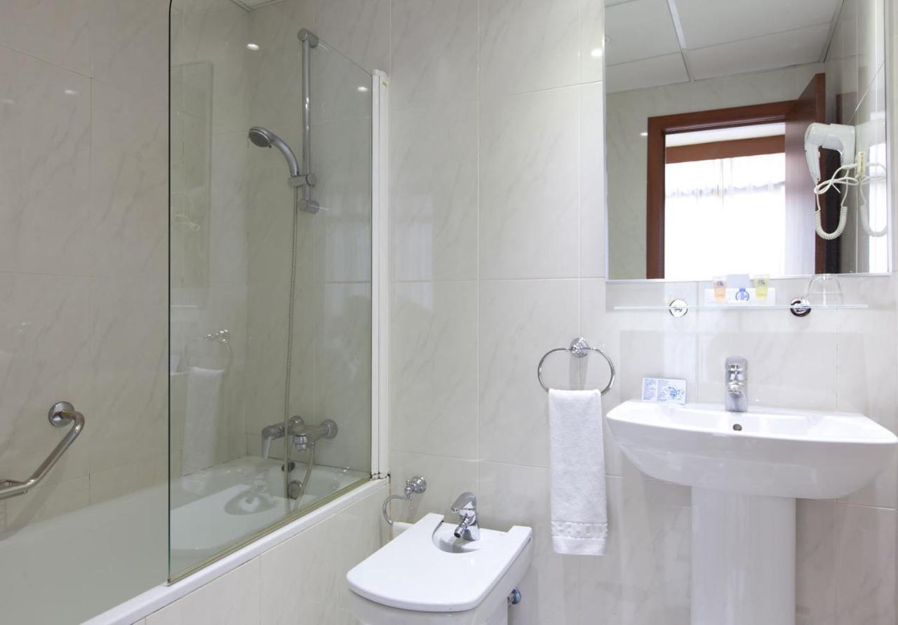 Aparthotel Espahotel Plaza Basilica 3*