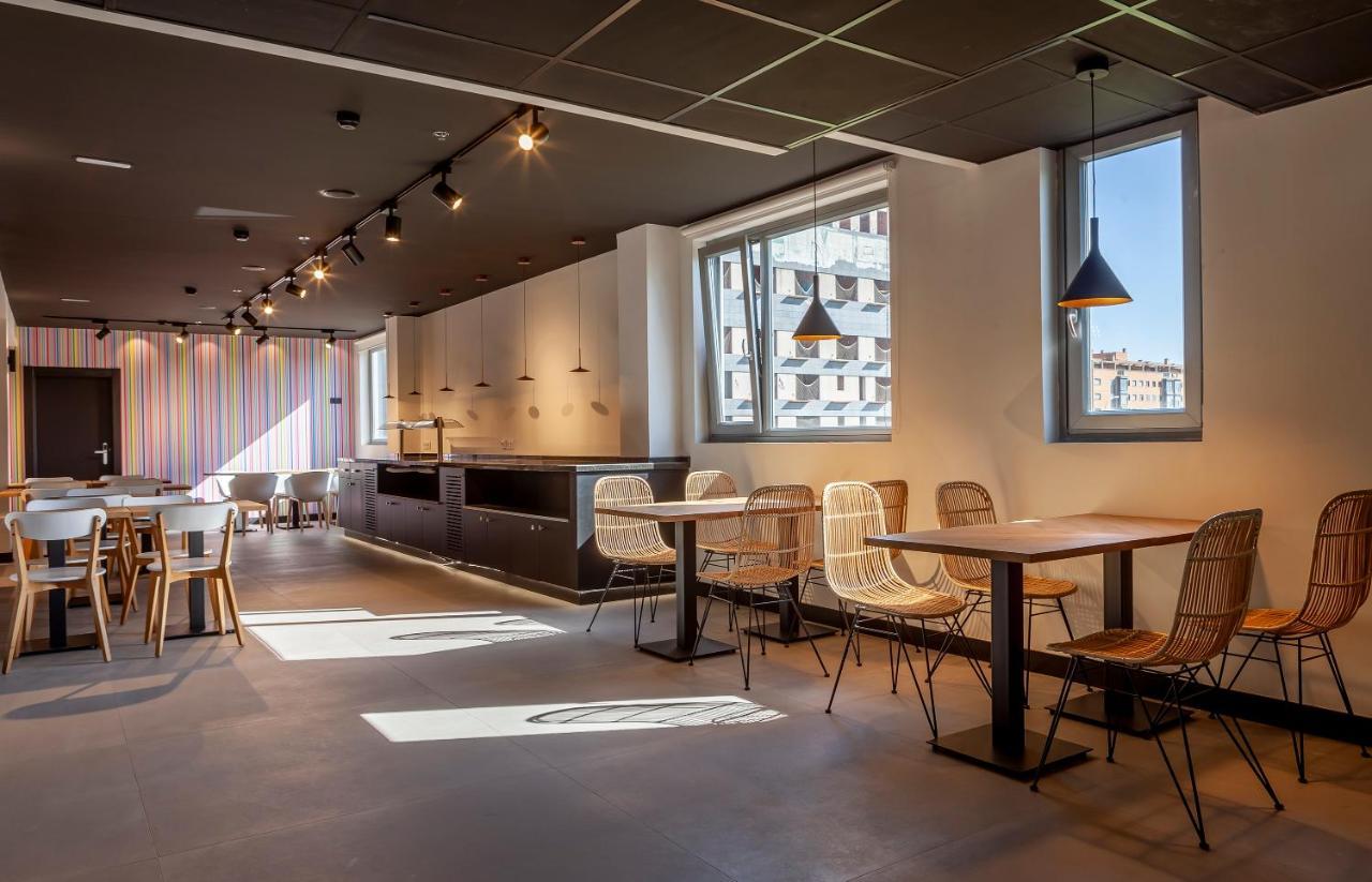 Vertice Roomspace Gasthof Madrid