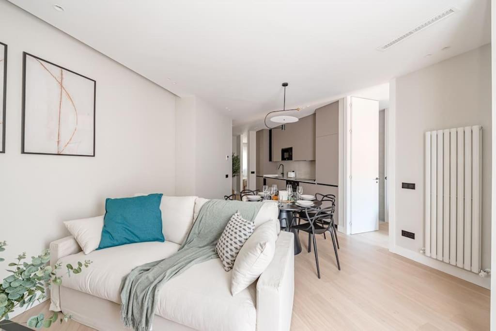 Apartamento Modern Centro Ii Renovated 2br 2bh