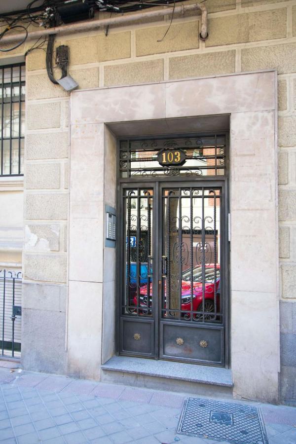 1 Bedroom 1 Bathroom Furnished - Salamanca - Executive Style - Mintystay