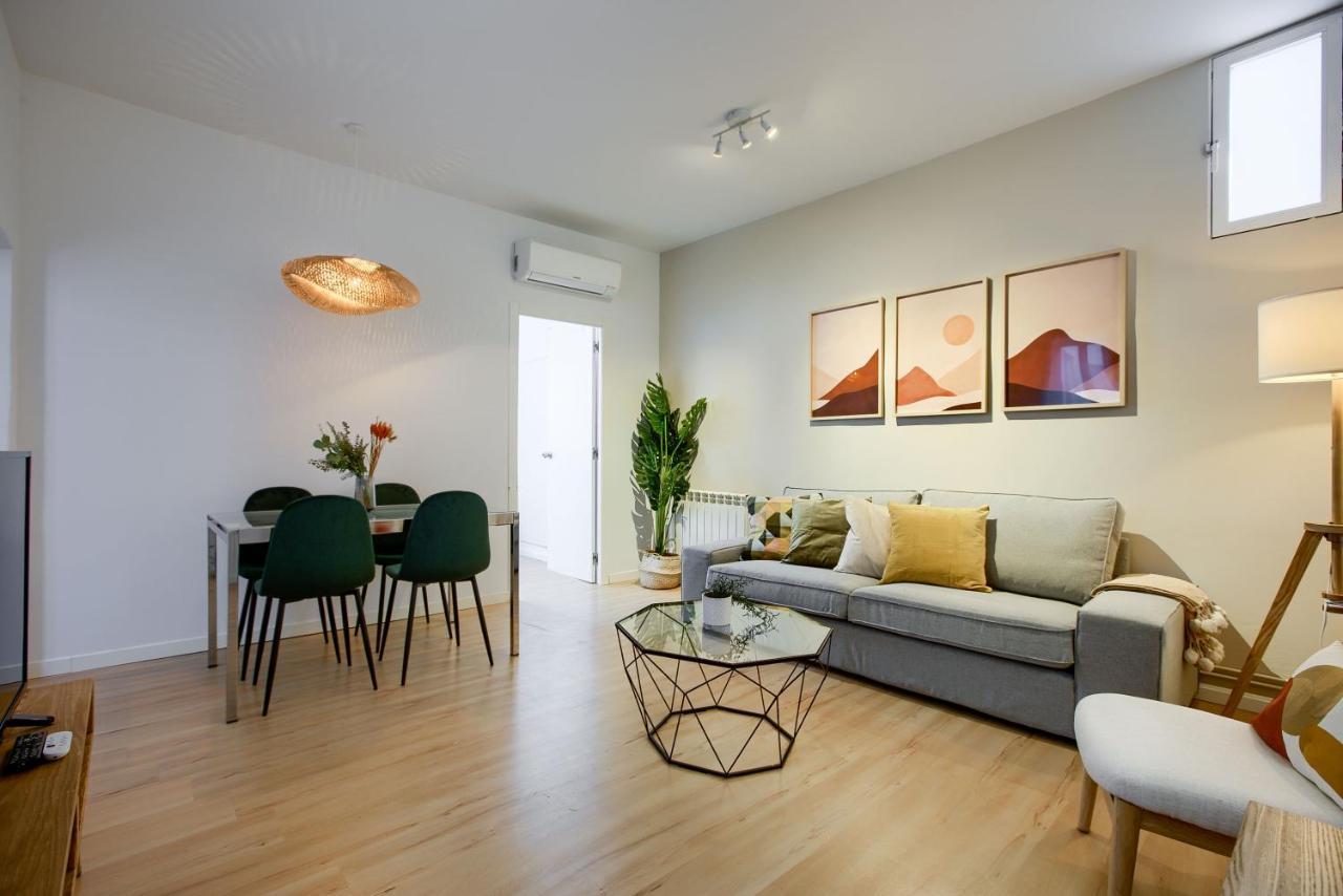Charming Anton Martin Market Apartment Madrid