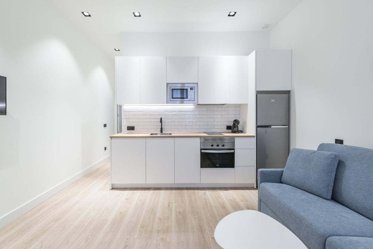 Apartment Jes B Close To Bernabeu Stadium Madrid