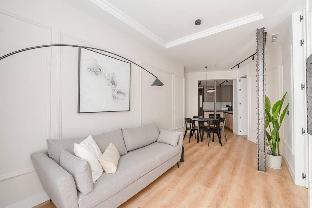 Goya Vi Calle Hermosilla 2br 2bh Apartamento