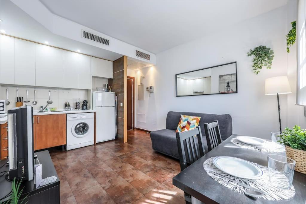 Lovely In Atocha Appartement