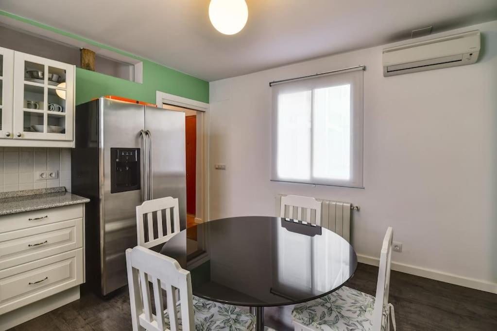 Apartment Big Stylish And Modern In Centre Madrid