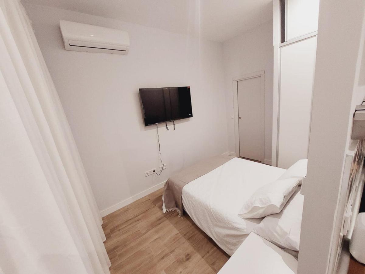 Lofts Ifema Apartamento *