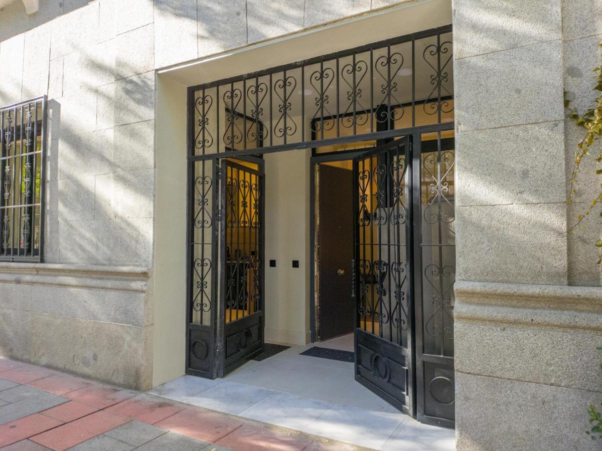 Precioso Apartamento Nuevo En Calle Ferraz Madrid