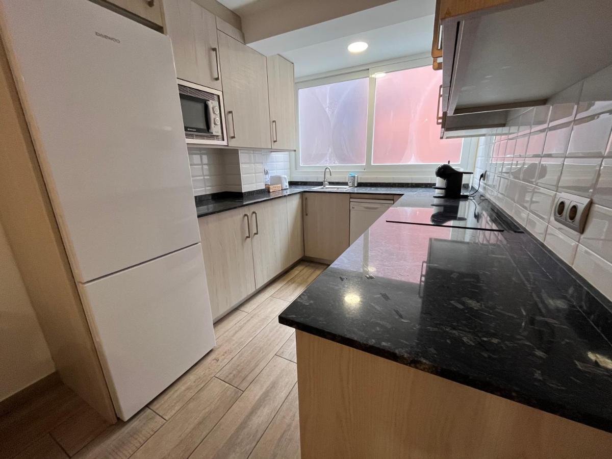 Luminoso 6 Personas Pueblo Nuevo Appartement Madrid
