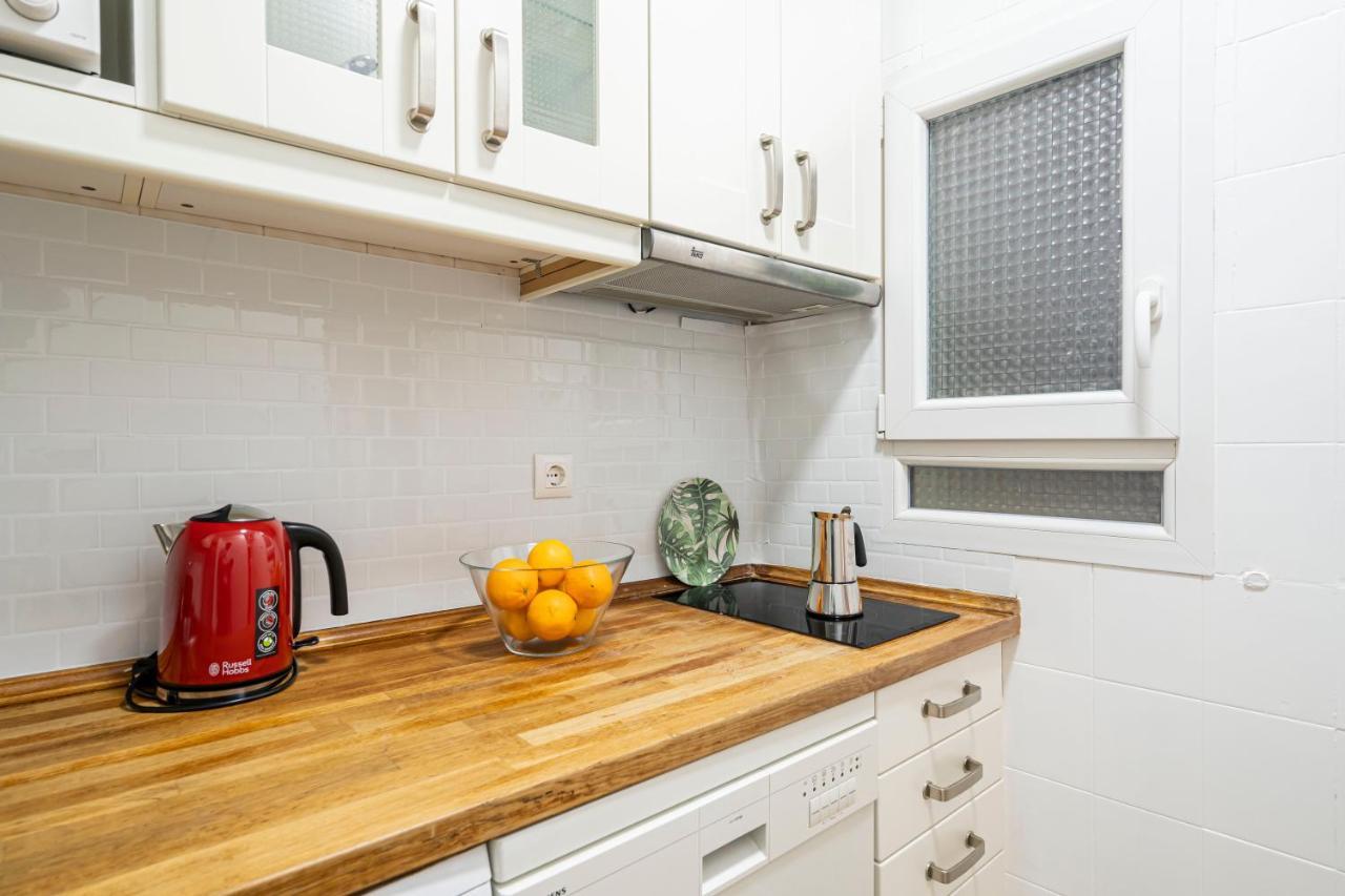 Homelike Lavapies 2 Bedroom Apartment *