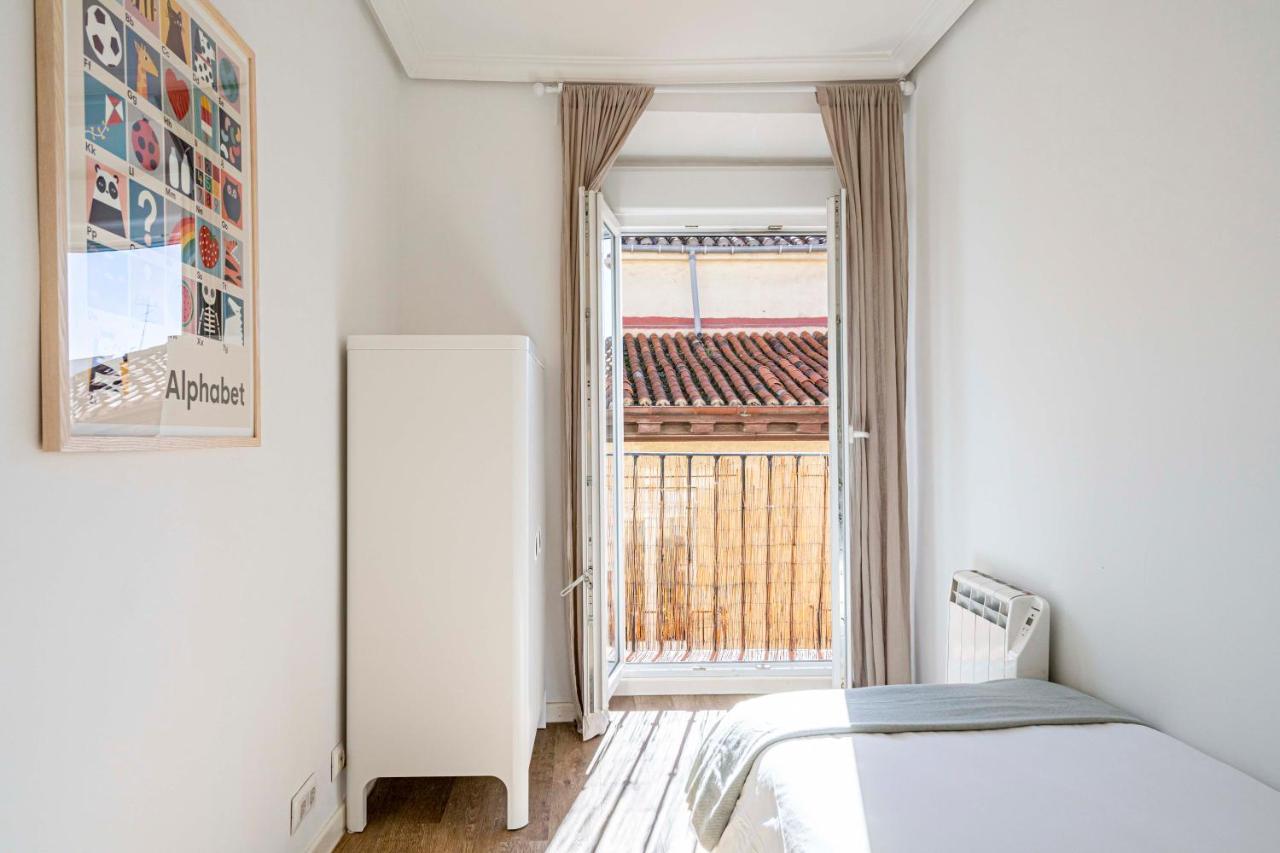 Homelike Lavapies 2 Bedroom * Madrid