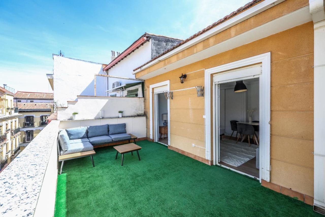 Apartment Atico Reformado Con Terraza En Lavapies Madrid