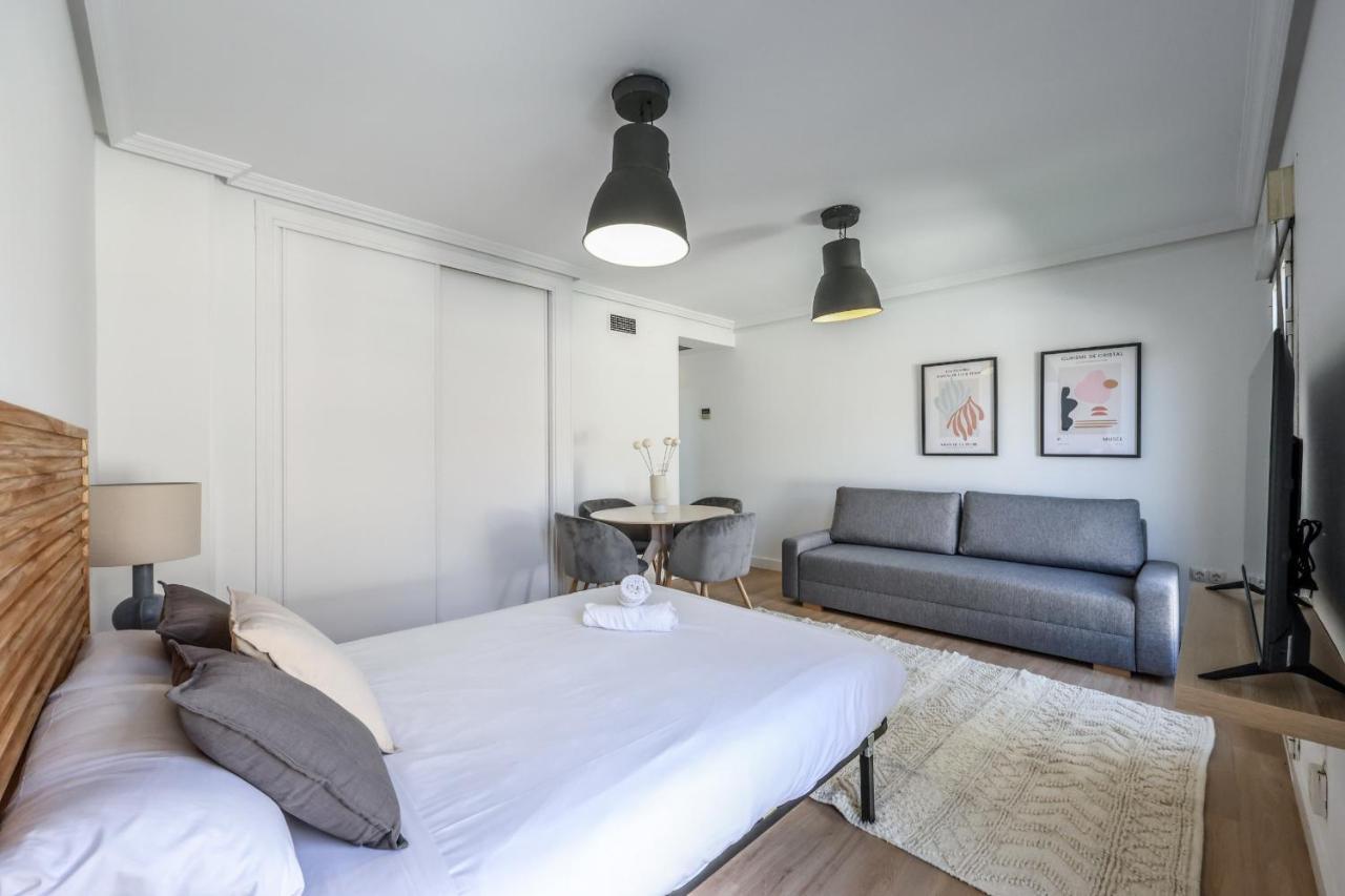 Apartment Atico Reformado Con Terraza En Lavapies *