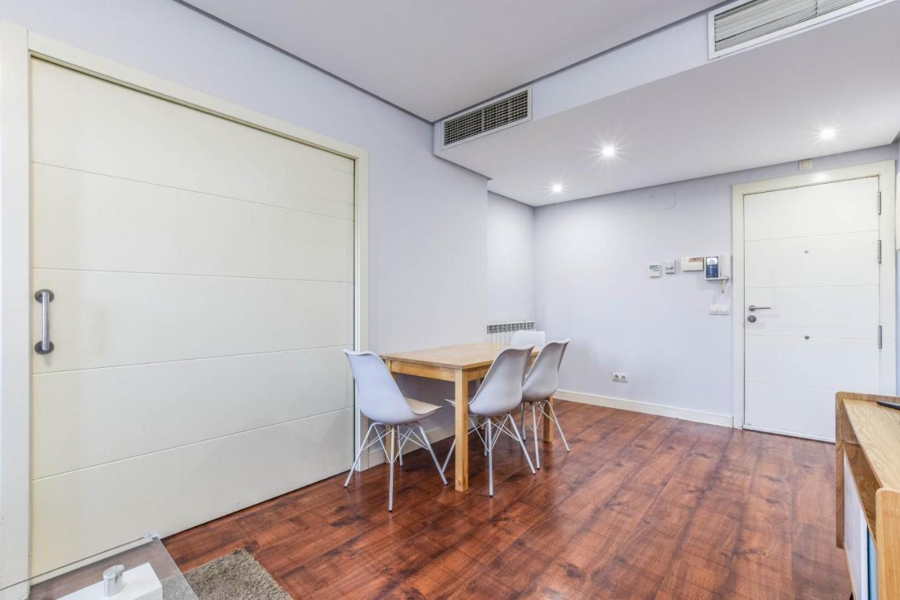 Apartamento Con Garaje En Ensanche De Vallecas Alquiler Temporal *