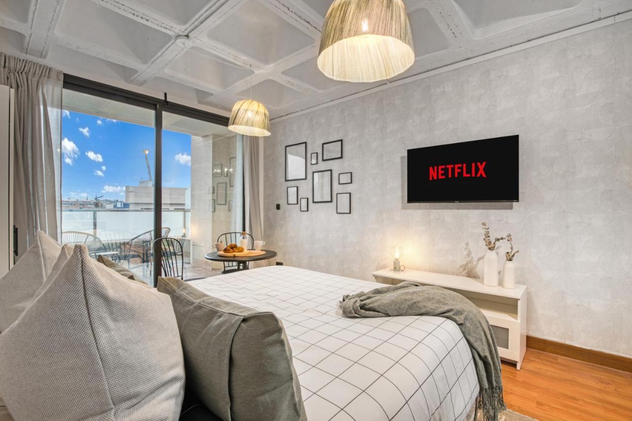 Apartamento Cozy Penthouse, 20 Min To Downtown, Alcala Norte *