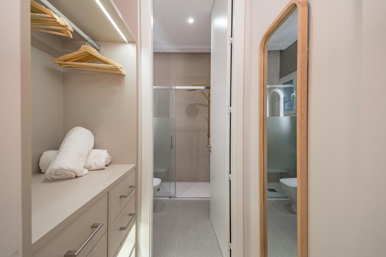 Apartamento Lalatina Iv Calle Conde De Romanones 4br 4bh Madrid